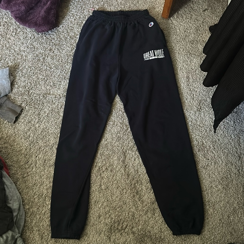 Champion Great Wolf Lodge sweatpants. Size medium